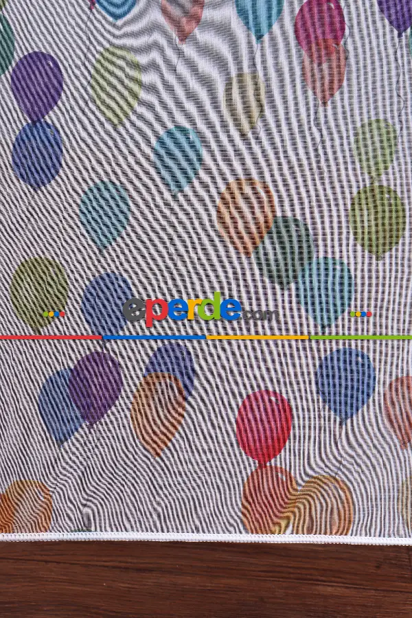 Genç Ve Çocuk Odası Renkli Balon Baskılı Tül Perde