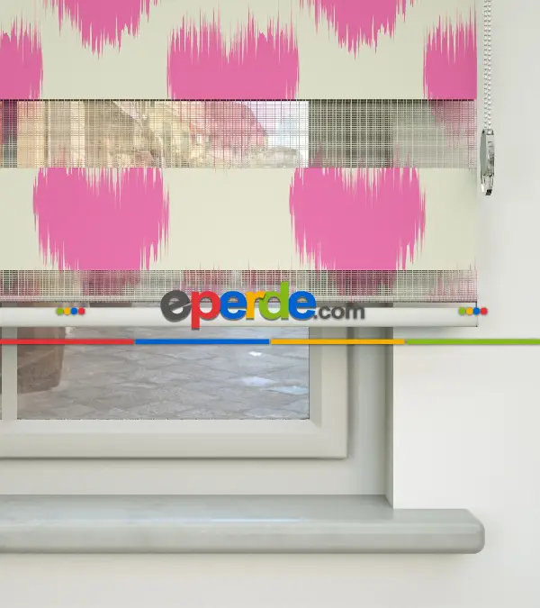 Kalp Desenli Baskılı Zebra Perde- Çok Renkli