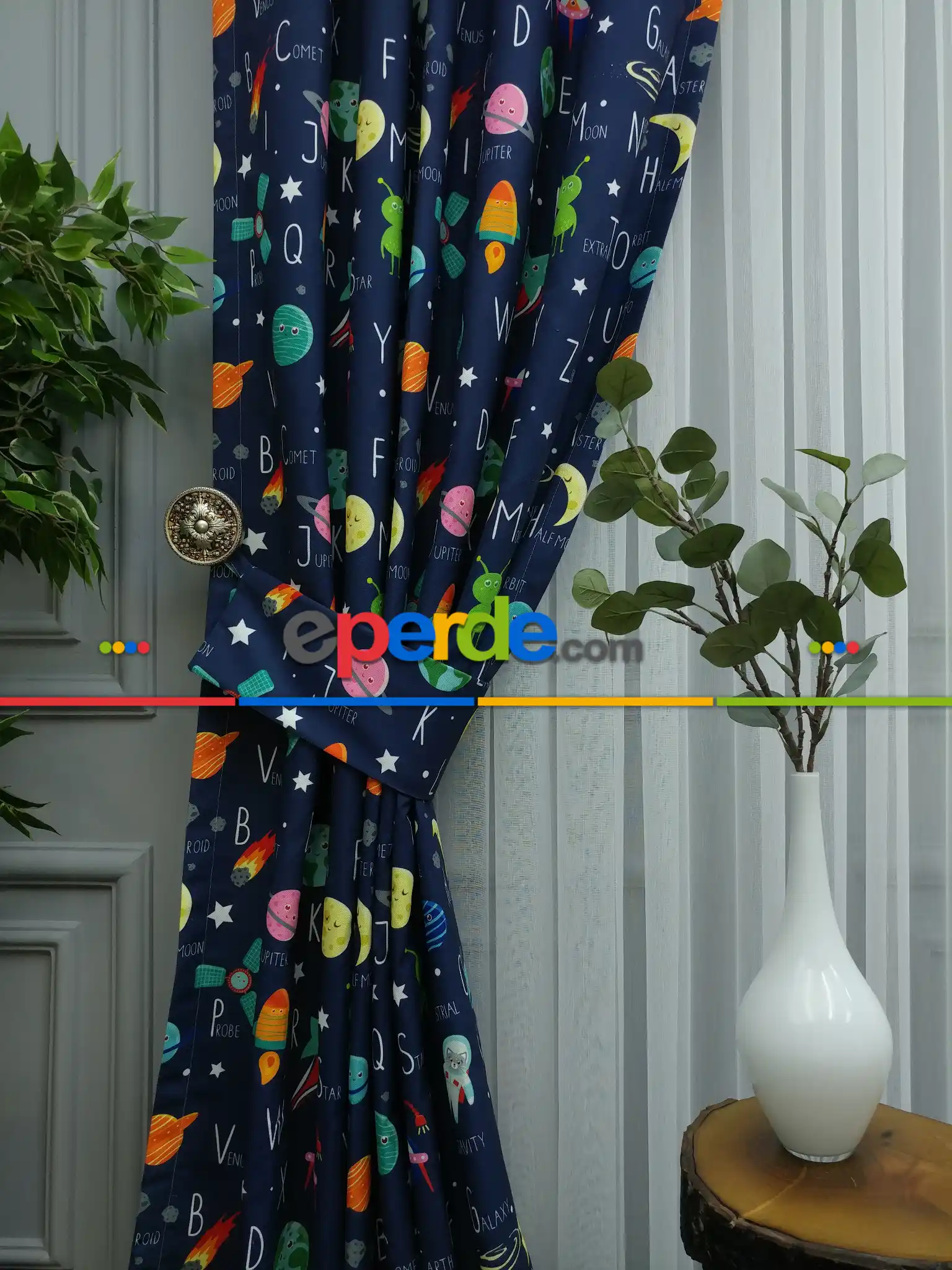 Uzay Desenli Fon Perde Evm833 Kumaşı Kalındır Duck Bezi Değildir- Mavi-Beyaz-Pembe Koyu