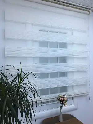Yatak Odası - Zebra Perde - Geniş Pileli Zebra Perde- Ekru