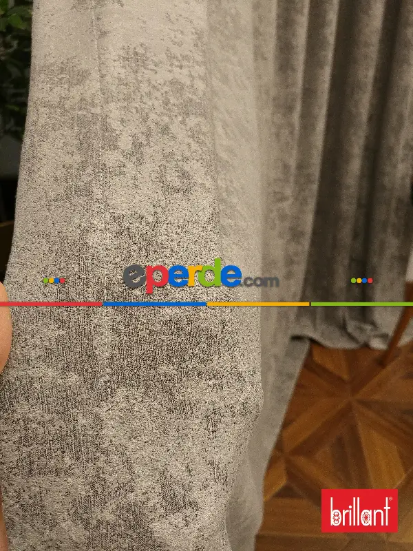 Brillant Jakar Fon Açık Vizon Renk Düz Fon Perde - Sütlü Kahve