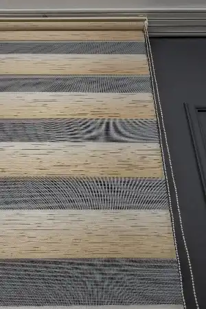 Zebra Perde - Geçişli Kırık Pileli Zebra Perde