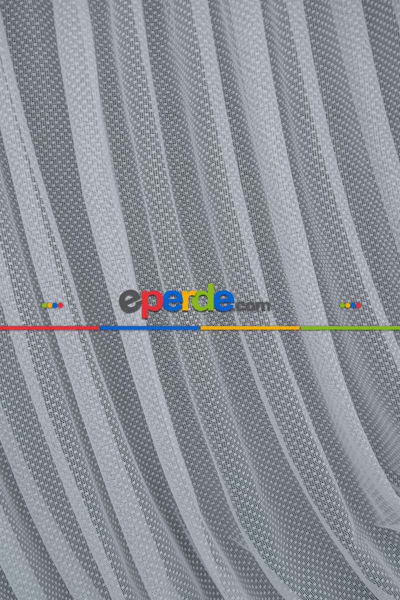 Taç Benekli Kruvaze Tiyatro Yanki Tasarım Tül