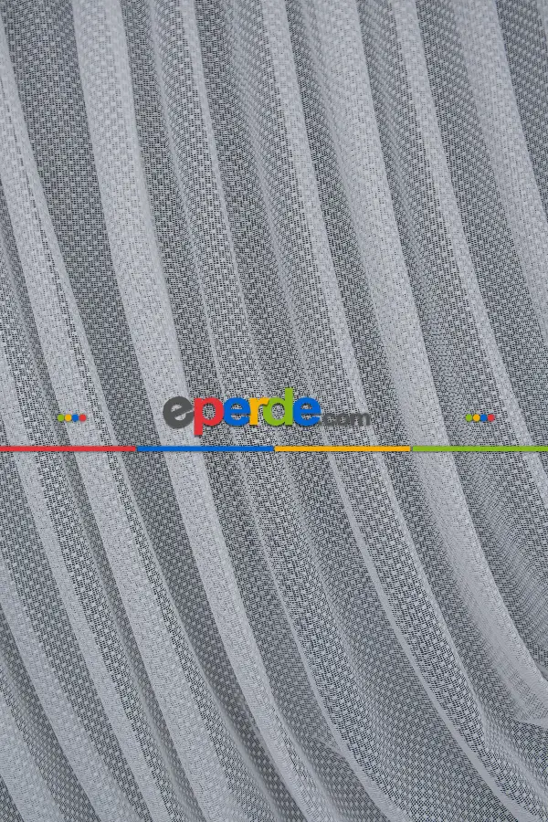 Taç Benekli Kruvaze Tiyatro Yanki Tasarım Tül