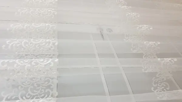 Mutfak Sarmaşık Şal Desenli - Ara Bantlı Desenli Tül Perde - Brode Dokuma