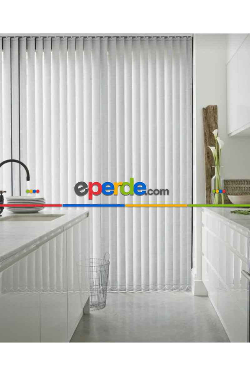 Beyaz Dikey Kumaş Perde