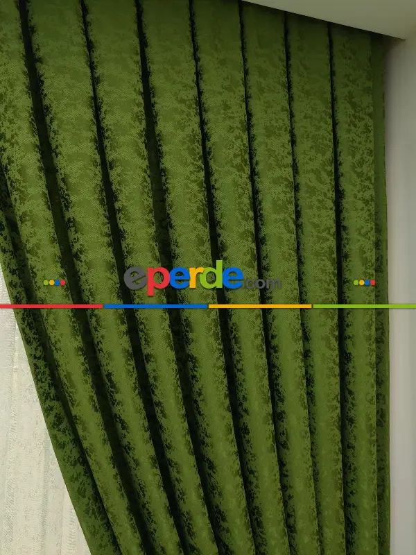 Yeşil Duz Jakar Fon Perde (150)- Yeşil