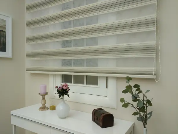 Yatak Odası - Zebra Perde - Degrade Renk Geçişli Pileli Zebra Perde- Bej-açık Vizon