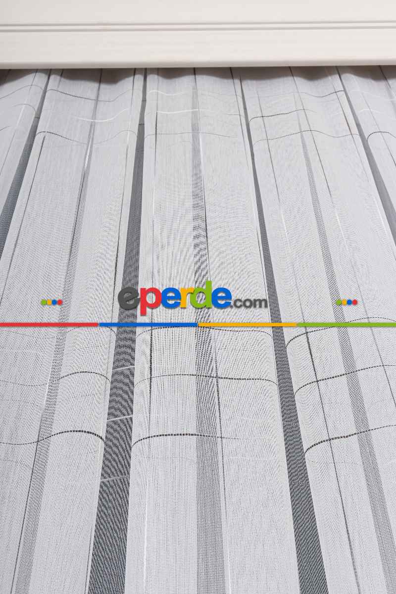 Salon Tül - Bambu Zemin Geometri Nakış İşlemeli Tül Perde