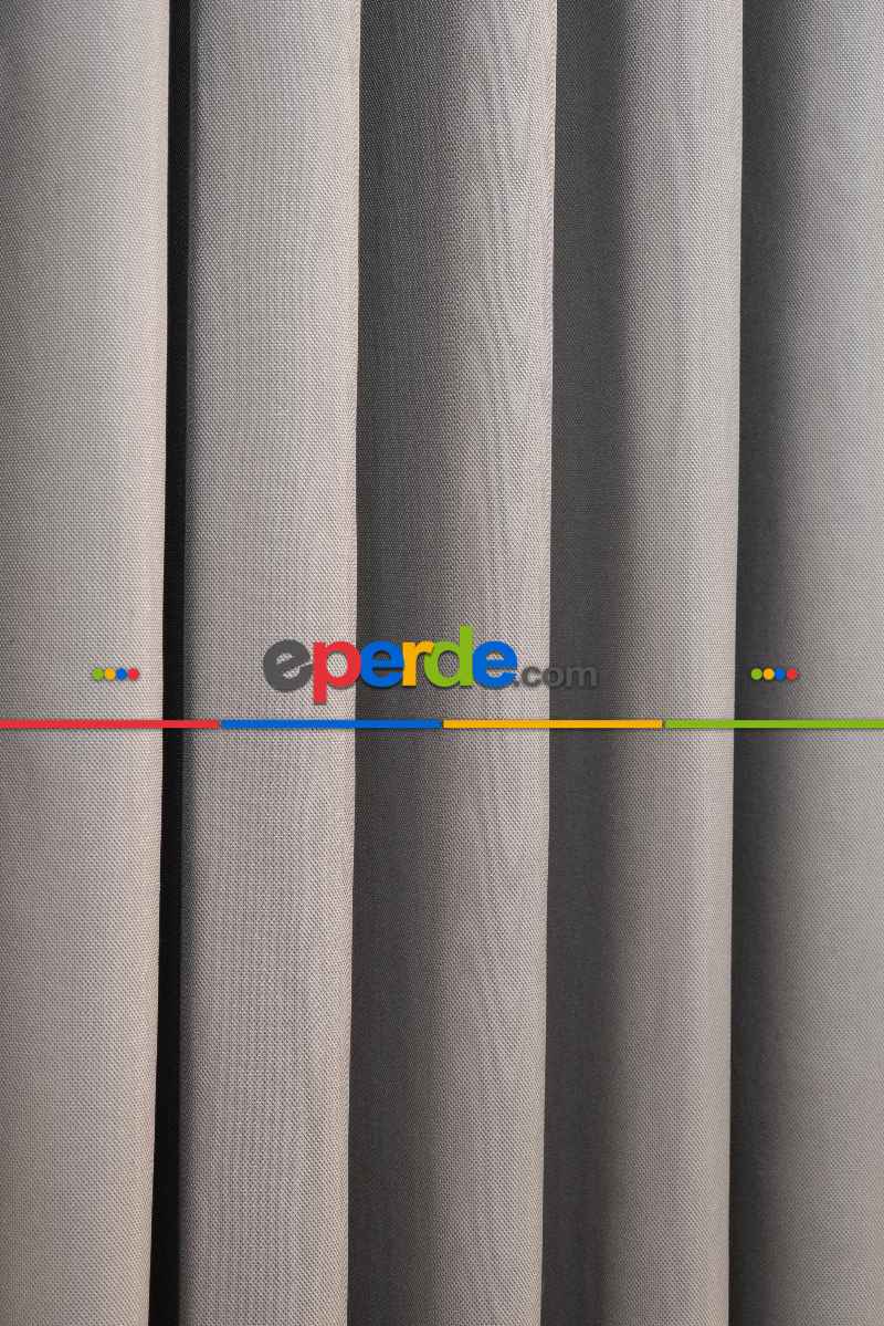 2023 Trend Sade Ve Işıltılı Fon Perde