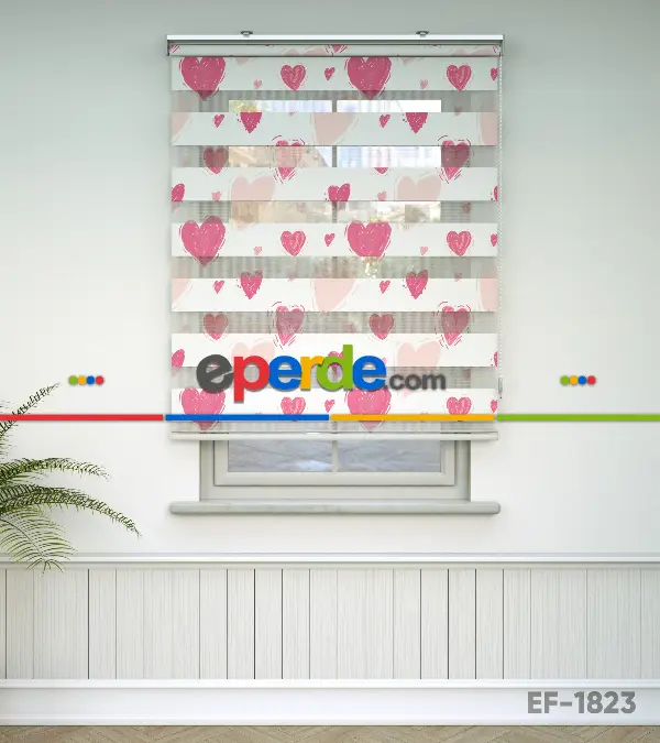 Kalp Desenli Baskılı Zebra Perde- Çok Renkli