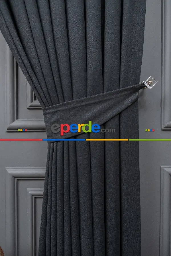 Salon - Siyah Düz Fon Perde Dökümlü Fon Perde