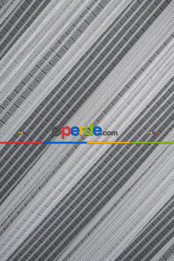 Salon - Mini Kare Silver Gümüş Tasarım Sırma Çizgili Tül