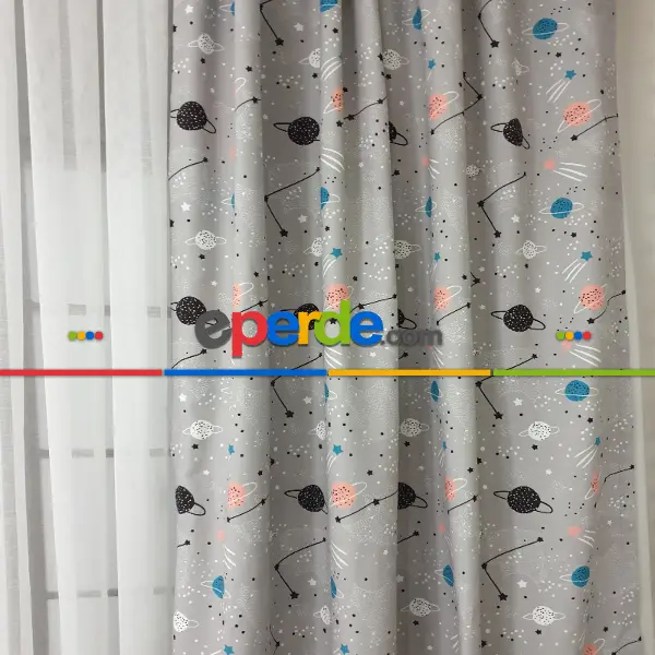 Uzay Gezegen Desenli Fon Perde Evm497 Kumaşı Kalındır Duck Bezi Değildir- Siyah- Çok Renkli 3