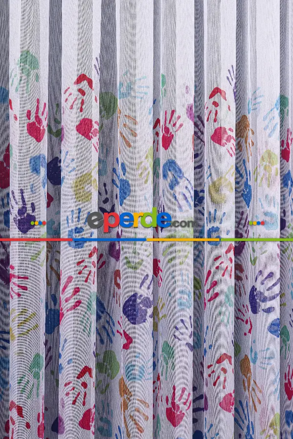 Genç - Çocuk Odası Renkli El Desenli Tül Perde