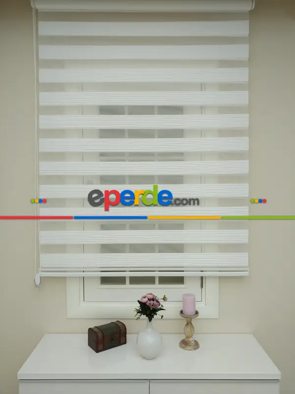 Beyaz Renk Plise Zebra Perde (kalın Zeminli)- Beyaz