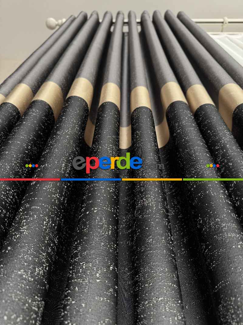 Oturma Odası - Koyu Antrasit Gri Krem Jakar Dokuma Fon Perde, Parlak Zemin