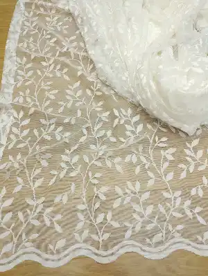 Sarmaşık Yaprak Desenli Özel Örme Dokulu Tül Perde - Ekru