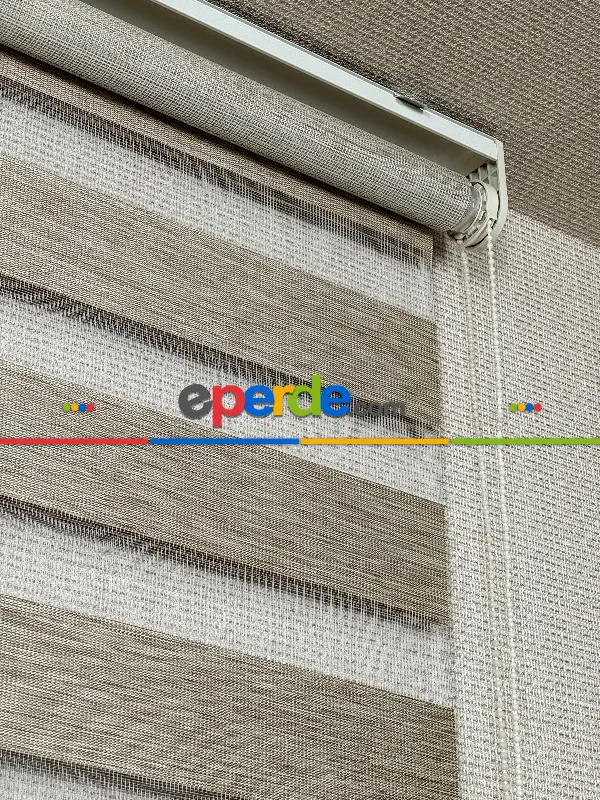 Açık Kahve Bambu Zebra Perde, Standart Metal Kasalı Yüksek Kalite Kornişe Kolay Montaj Seçenekli