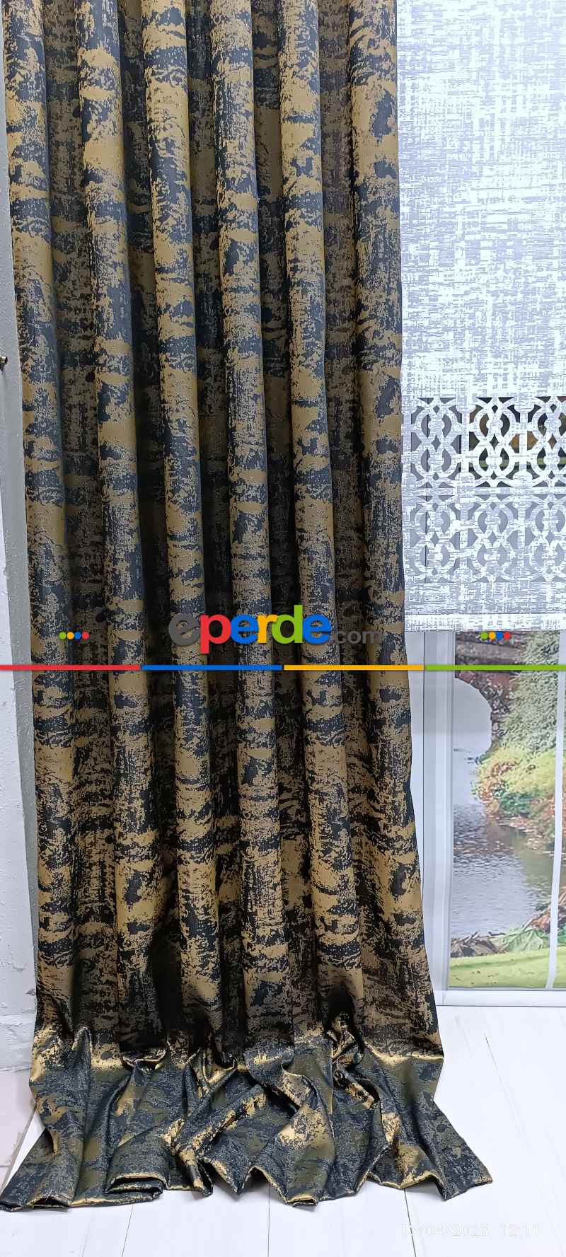 Oturma Odası -  2025 Elit Modern Damask Desenli Fosforlu İplik Dokuma Fon Perde - 1