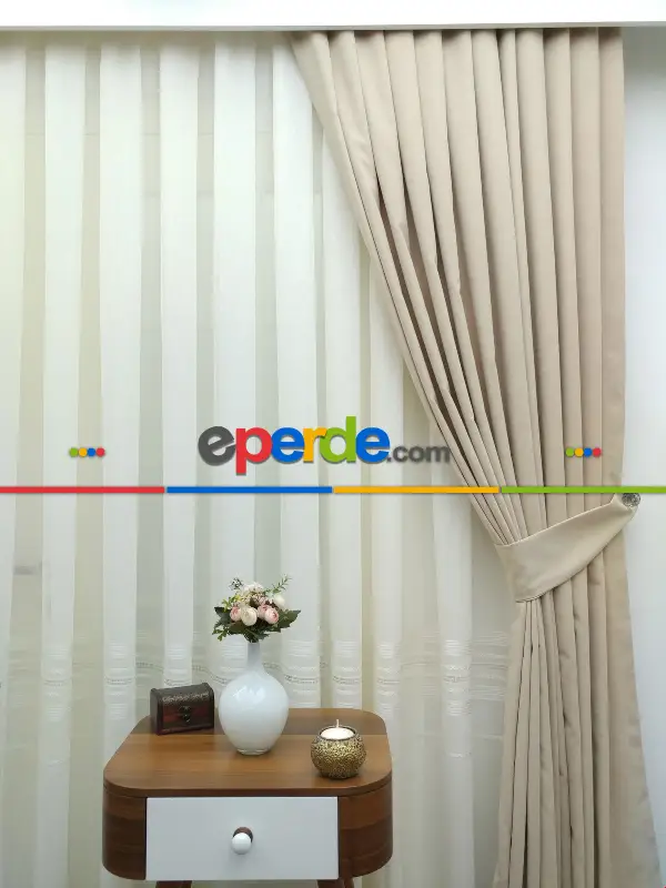 Açık Bej - Düz Fon Perde ( Dökümlü Fon )- Krem