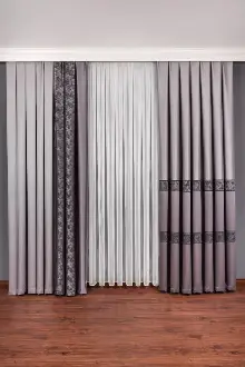 Gri Düz Bordürlü Fon Perde, Adet Fiyatıdır, İstediğiniz Boy Ölçüsünde Dikilir, Eni 50 ila 100cm Arası Seçenekler, Sık Piledir. 50cm X 1cm 