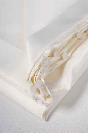 1.kalite Gramajlı Ekru Saten Güneşlik Perde