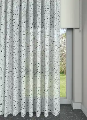 Gri Yıldız Desenli Keten Zeminli Baskılı Tül Perde - Çocuk Odası
