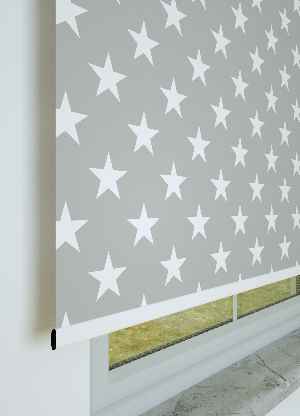 Yıldız Desenli Baskılı Stor Perde Ekru-gri