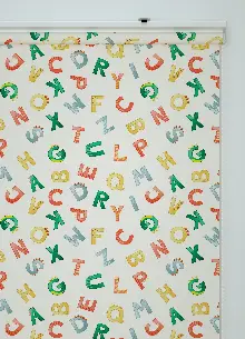 Renkli Harfler Desenli Baskılı Stor Perde Yeşil-kırmızı-sarı