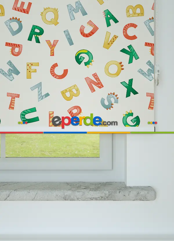 Renkli Harfler Desenli Baskılı Stor Perde Yeşil-kırmızı-sarı