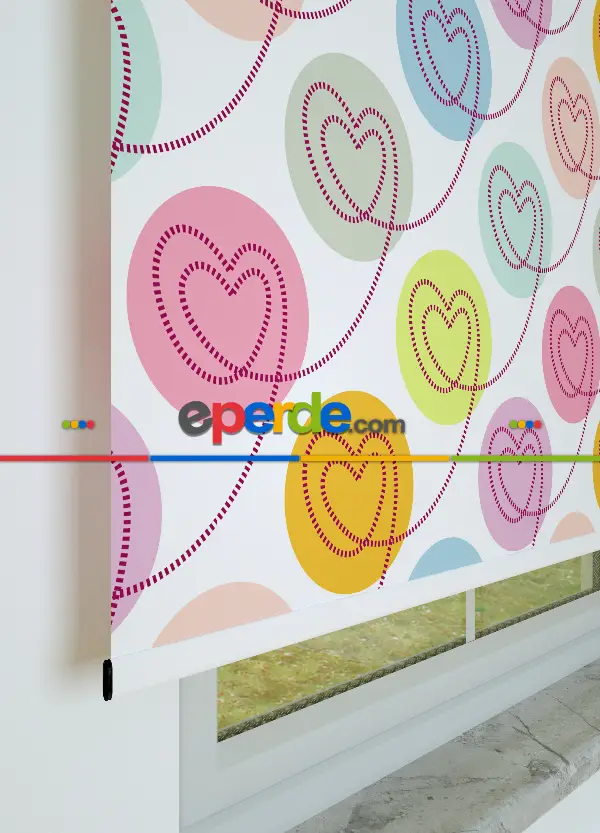 Renkli Kalpler Desenli Baskılı Stor Perde Pembe-yeşil