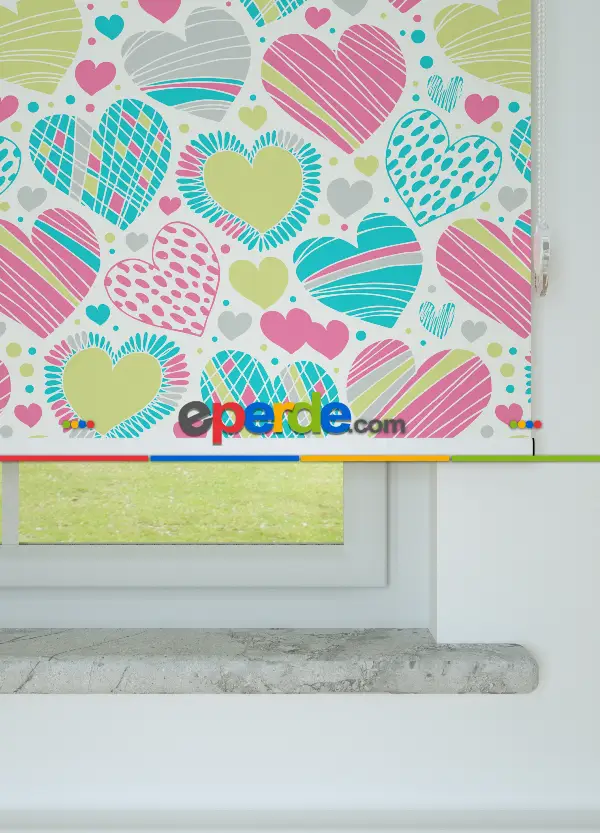 Pembe Kalpler Desenli Baskılı Stor Perde