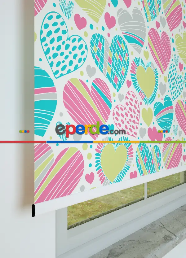 Pembe Kalpler Desenli Baskılı Stor Perde