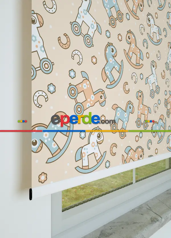 Sevimli Tahta At Desenli Baskılı Stor Perde