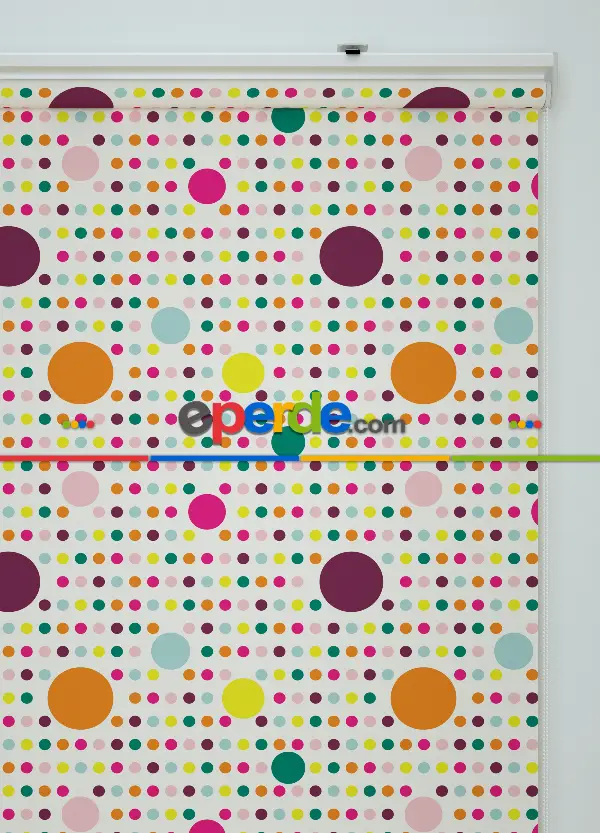 Renkli Puantiyeler Desenli Baskılı Stor Perde