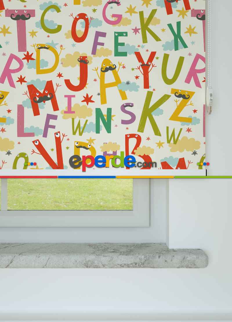 Renkli Harfler Desenli Baskılı Stor Perde