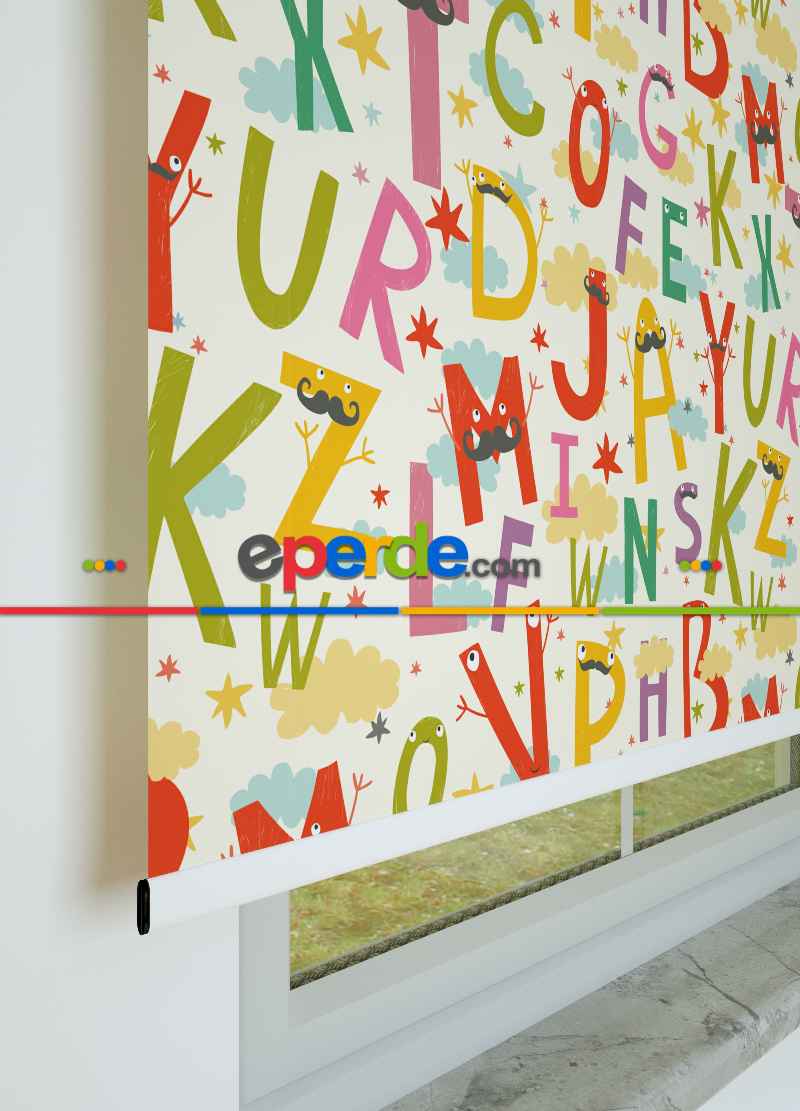 Renkli Harfler Desenli Baskılı Stor Perde
