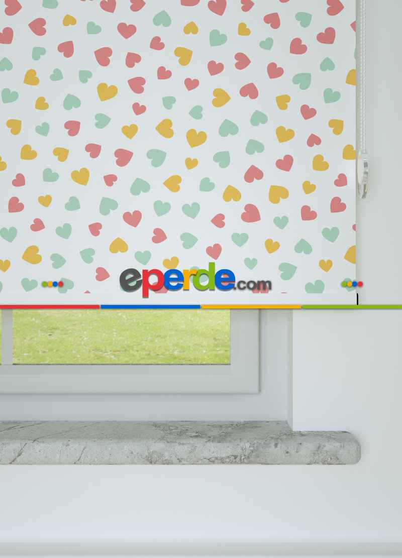 Renkli Kalpler Desenli Baskılı Stor Perde