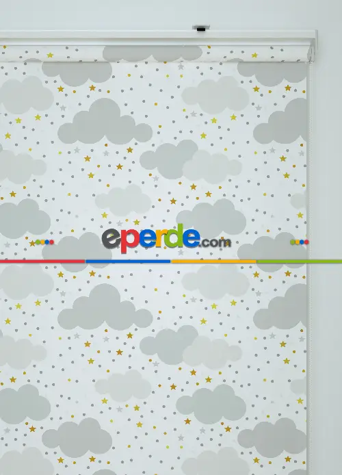 Gri Bulut Ve Yıldız Desenli Baskılı Stor Perde