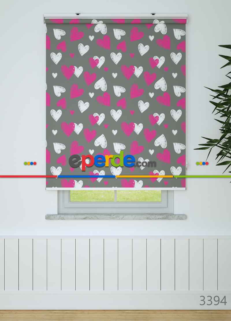 Pembe Kalp Desenli Baskılı Stor Perde