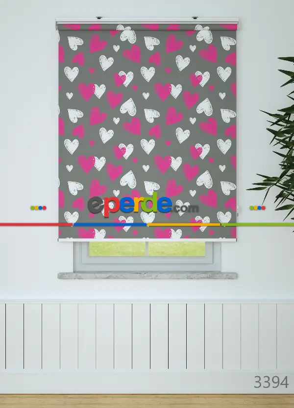 Pembe Kalp Desenli Baskılı Stor Perde