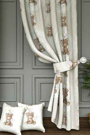 Dökümlü Kumaştan Sevimli Hayvanlar Ayıcık Ve Fare Desenli Geniş Fon Perde 1. Kalite