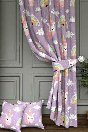 Dökümlü Kumaştan Unicorn Bulut Ve Gökkuşağı Desenli Baskılı Fon Perde - 1. Kalite Yumuşak Dökümlü Kumaş