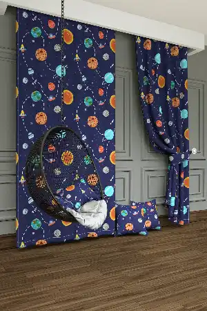 Dökümlü Kumaştan Çocuk Odası - Unisex Gezegenler Desenli Baskılı Fon Perde - 1. Kalite Yumuşak Dökümlü Kumaş