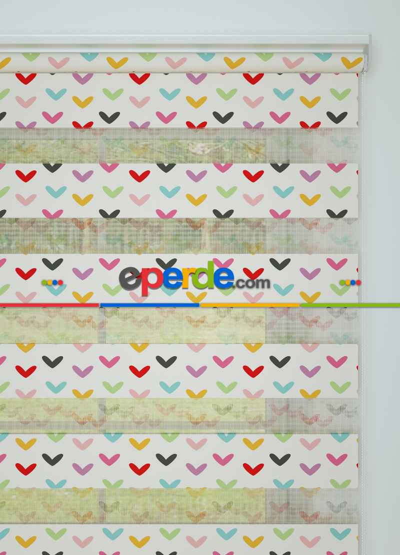 Çocuk Odası - Kırmızı Pembe Kalp Desenli Baskılı Zebra Perde