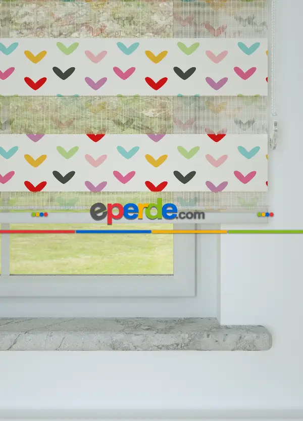 Kırmızı Pembe Kalp Desenli Baskılı Zebra Perde