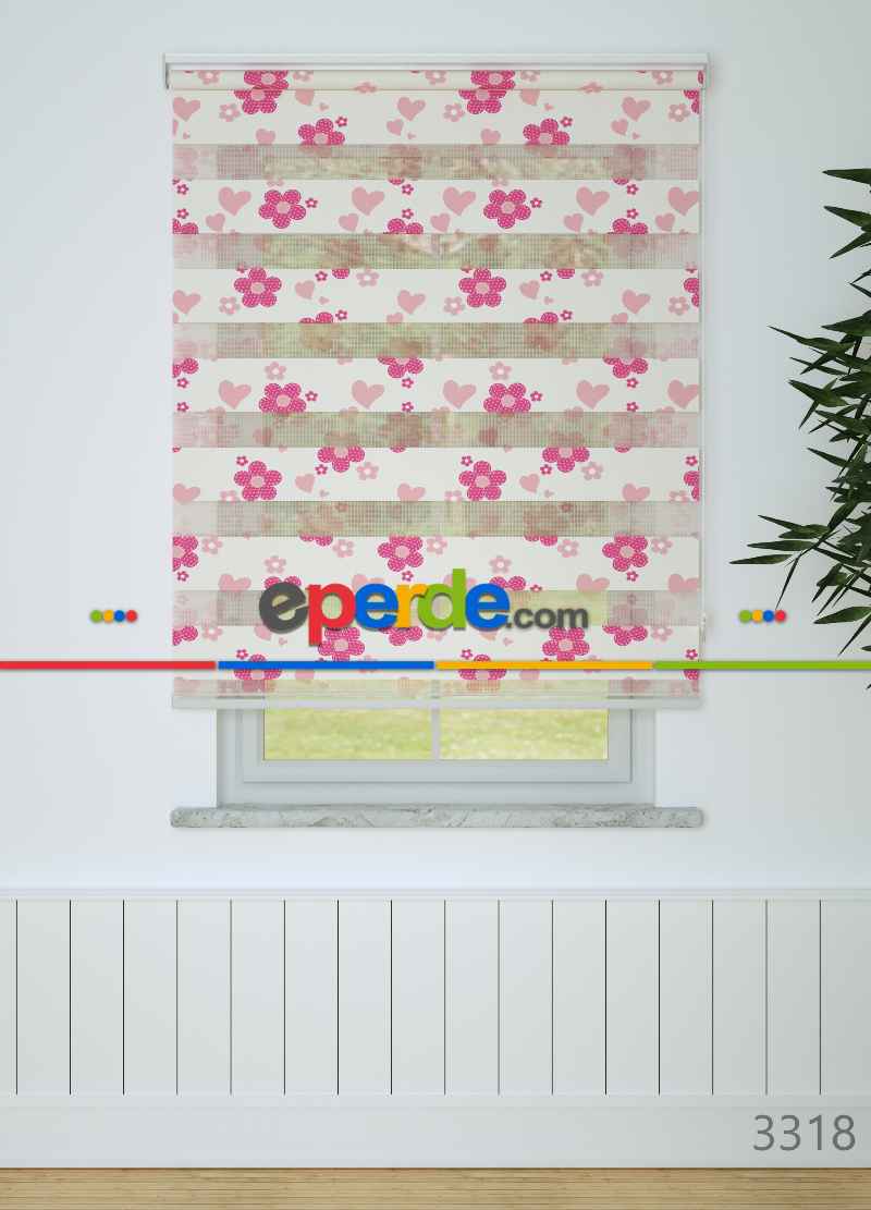 Pembe Çiçek Ve Kalp Desenli Baskılı Zebra Perde