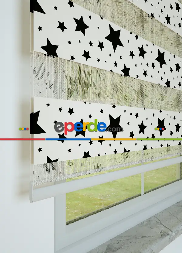 Siyah Yıldız Desenli Baskılı Zebra Perde
