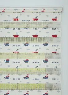 Bebek Odası - Kırmızı Soğuk Lacivert Gemi Desenli Baskılı Zebra Perde